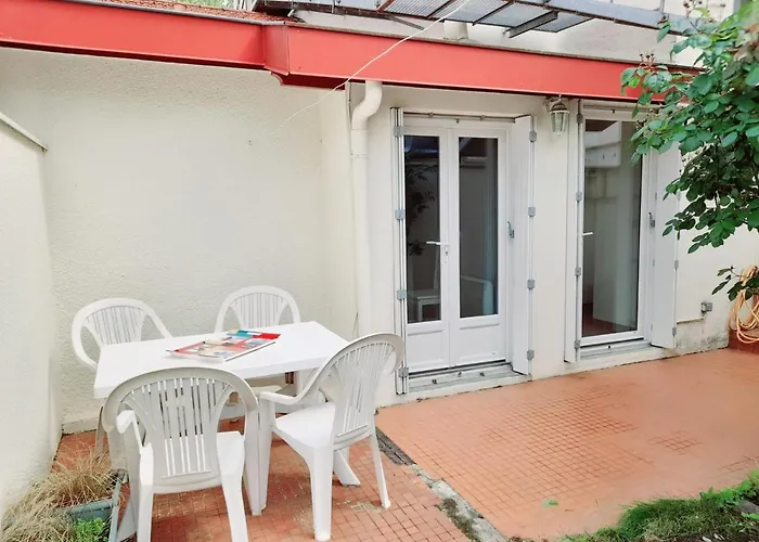 T2 A Pres Du Centre Et De La Avec Parking Et Terrasse - Fr-1-319-465 Apartament Arcachon